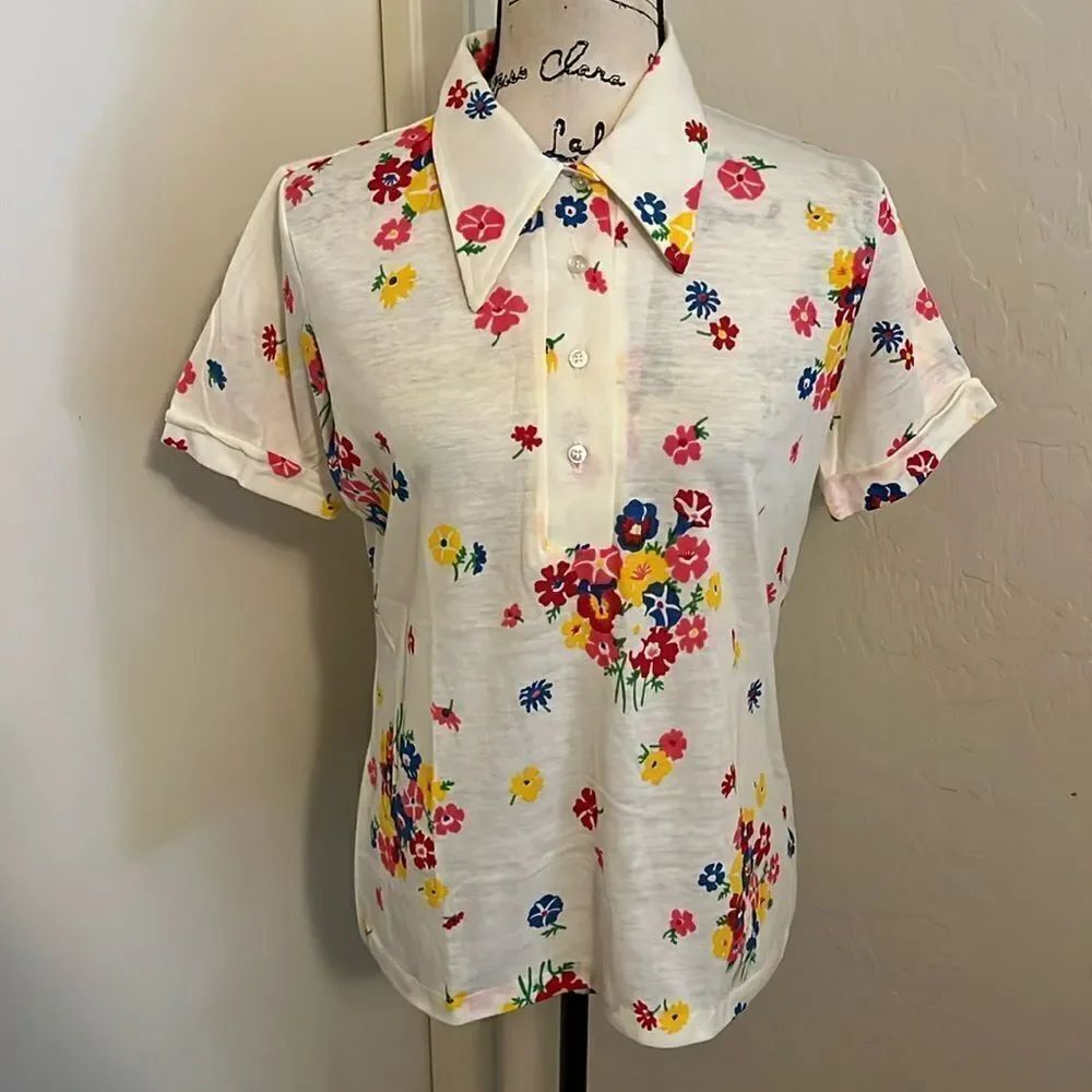 Vintage JC Penney Fashions White Floral Semi Sheer Collar Top Boho Feminine
